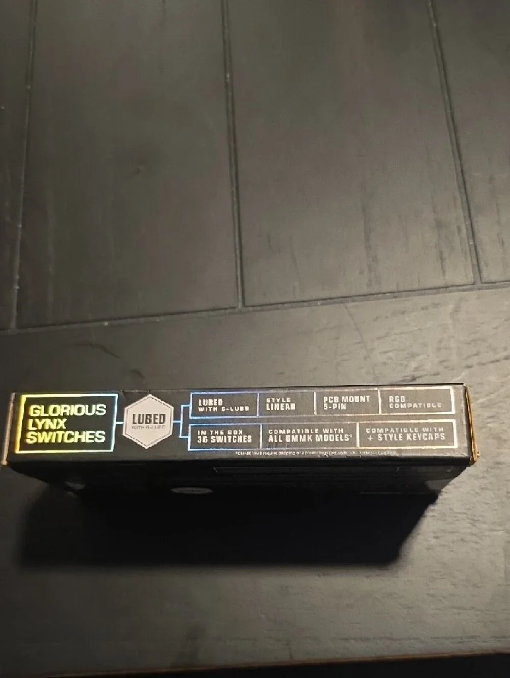 Glorious Lynx Switches - Black Holographic Box